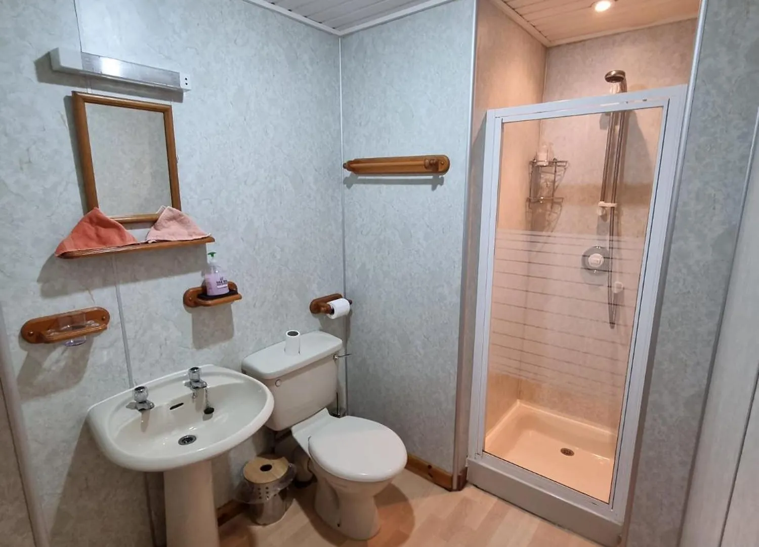 The Jays Guest House Aberdeen